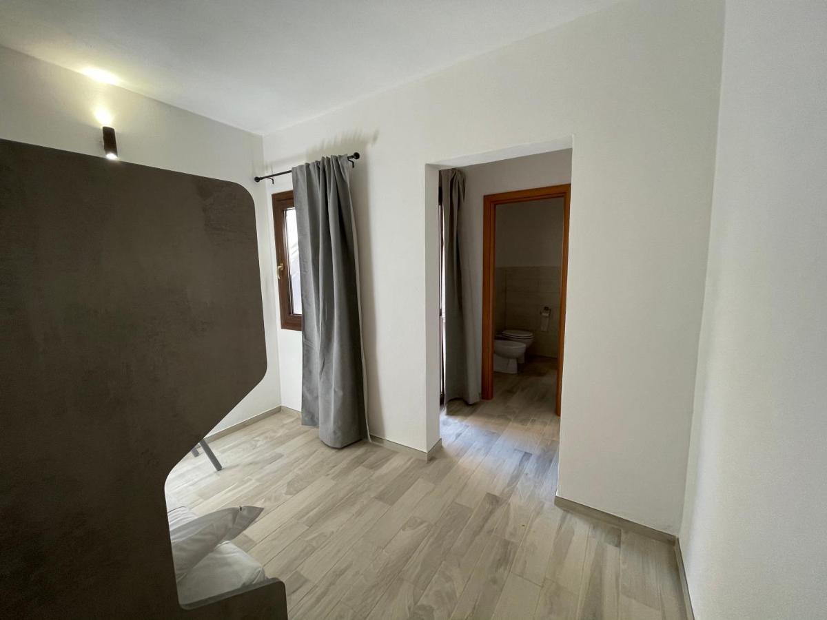 Barrile'S Hotel Olbia Exterior photo